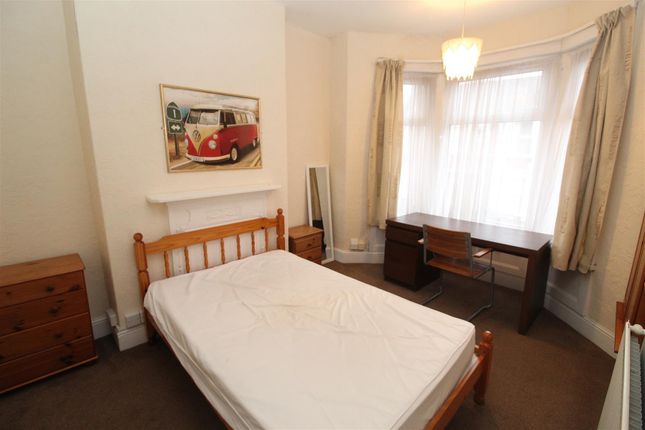 102, Tewkesbury Street, Cardiff photo 4