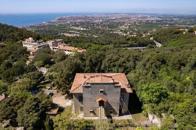 Villa for sale in Toscana, Livorno, Livorno