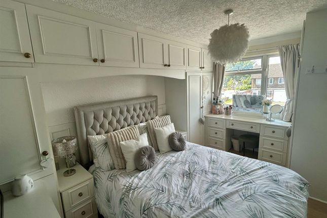 6, Poplars Drive, Birmingham photo 4