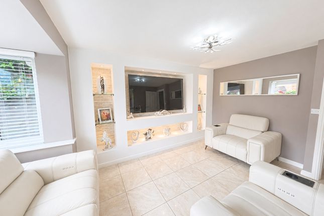 22, Rangewood Road, Alfreton photo 3