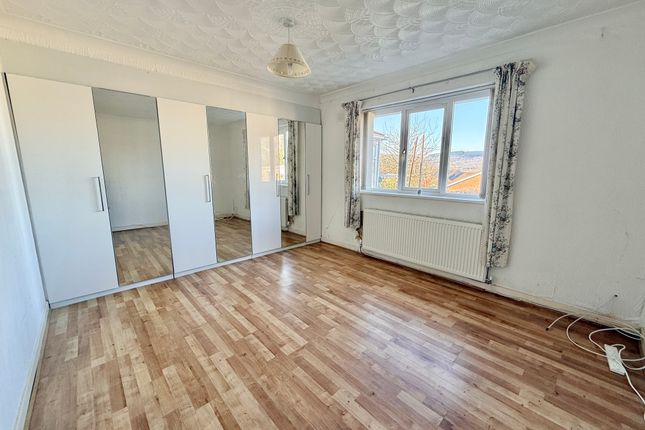14, Vernon Close, Penyard, Merthyr Tydfil photo 4
