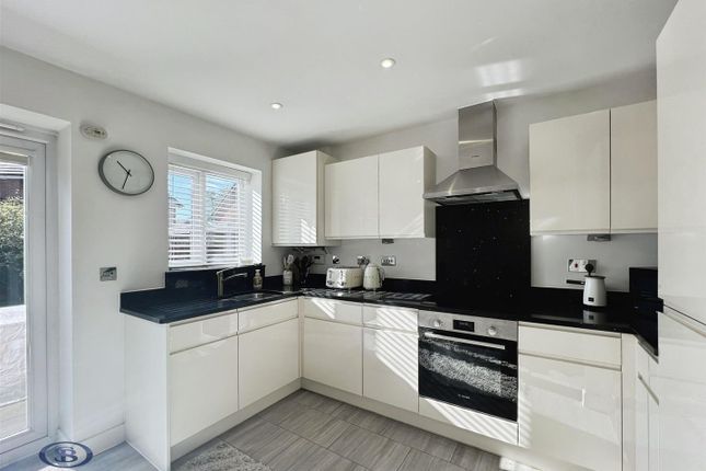 24, Crawford Drive, Congleton photo 4