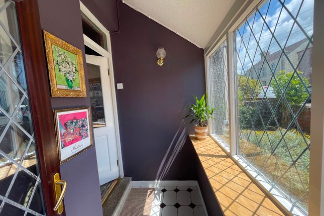 19 Maes Yr Haf Place, Swansea photo 4