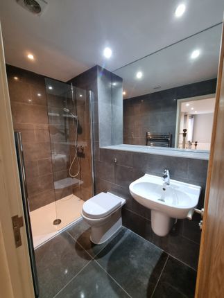 Flat 8, Ocean Views, 31 Mount Wise, CORNWALL, Newquay, 31 Mount Wise, CORNWALL, Newquay, Newquay photo 4