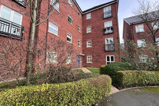 Thumbnail Flat to rent in Holywell Drive, Warrington