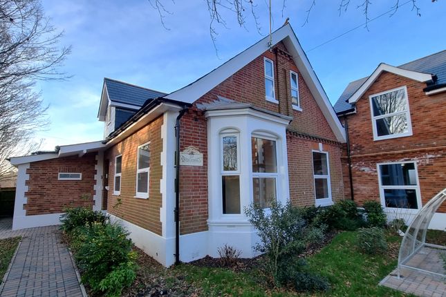 Flat for sale in Stakes Hill Road, Waterlooville
