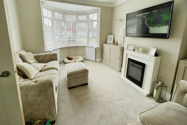 11, Yewtree Gardens, Newcastle Upon Tyne photo 2