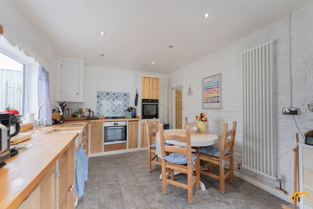 17a, St. Georges Mount, Wallasey photo 4