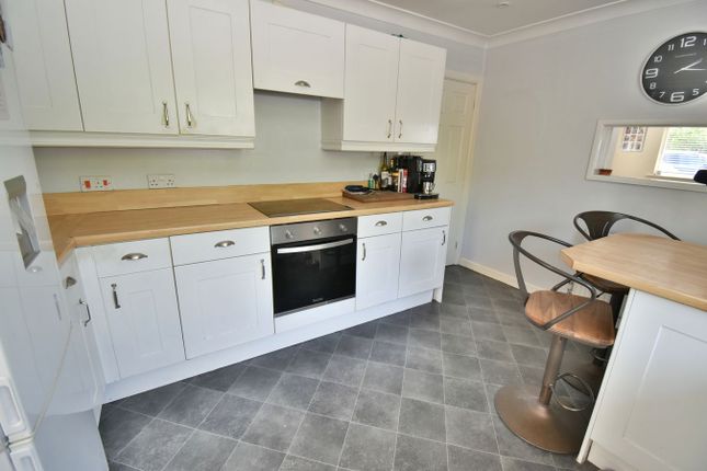 88, Ameysford Road, Ferndown photo 4