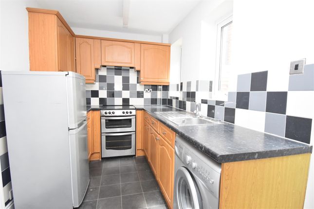 19, Eaton Court, York photo 4
