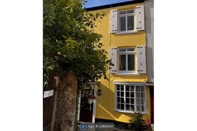 St Marys Square, Brixham photo 2