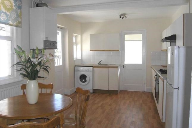Caversham Road, Reading photo 2