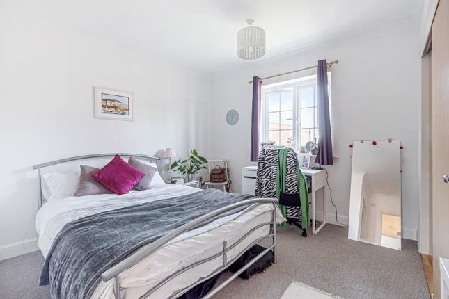Flat for sale in Cowley, East Oxford