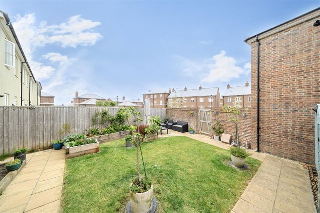 9, Anning Lane, Poundbury photo 4