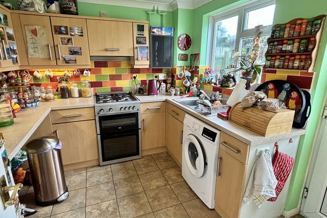 Detached house for sale in Hodson Close, Whetstone, Leicester, Leicestershire.