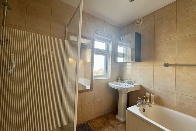 22, Blockley Road, Blockley Road photo 5