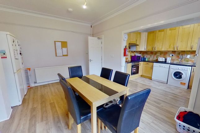 Terraced house to rent in Ash Road, Headingley, Leeds