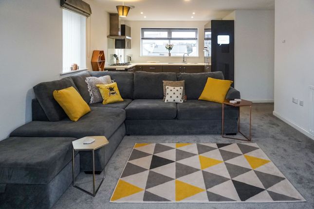 Wood Street Charlton Hayes Bs34 2 Bedroom Flat For Sale
