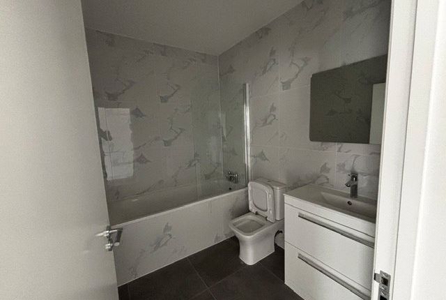 Flat 6, 30, Chapel Road, West Sussex photo 3