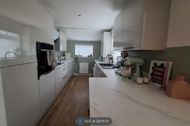 Merton Road, Prestwich, Manchester photo 5