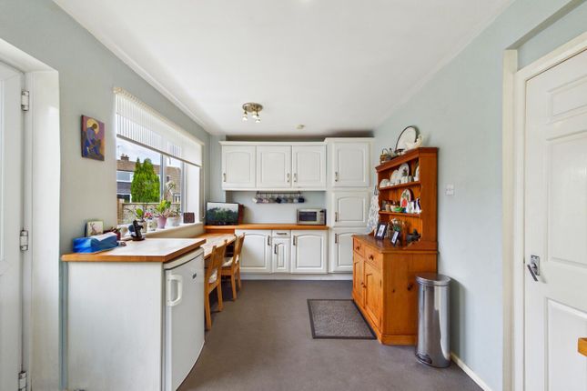 12, Fair View, Pontefract photo 2