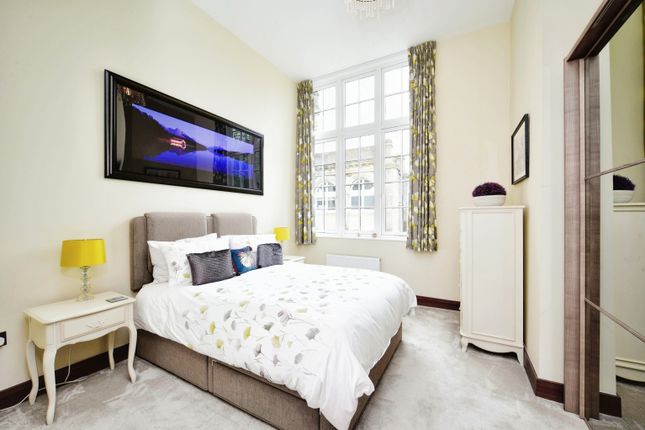 Flat for sale in Culpeper Road, Aylesford, Kent