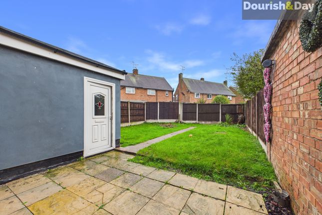 7 Merrivale Road, Stafford photo 4