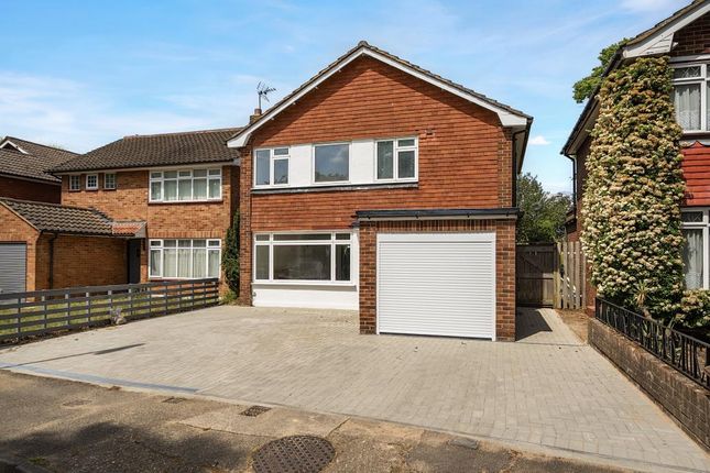 3-bed detached on 109 STAINES ROAD EAST, Lower Sunbury, Sunbury-on-thames, £600,000