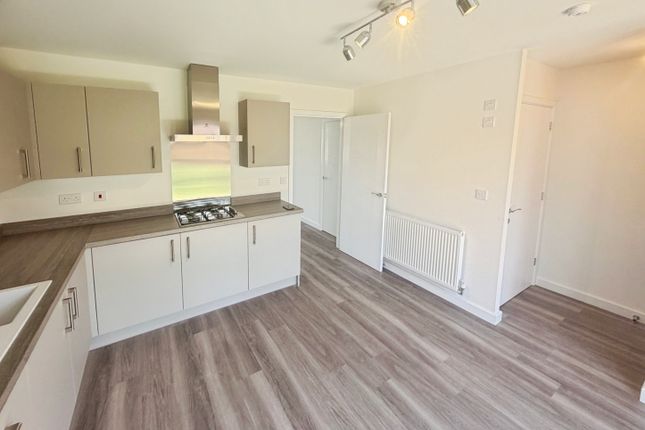 9, Swift Drive, Stockport photo 4
