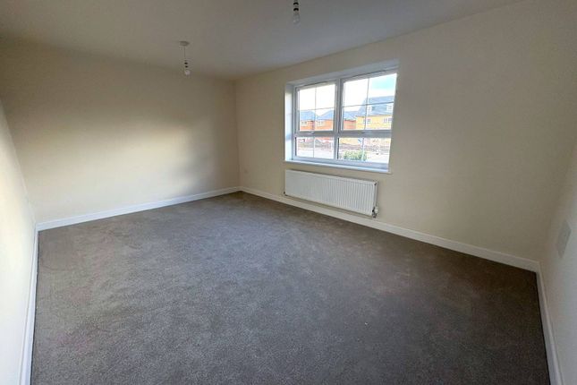 8, Forge Green, Ince, Wigan photo 5