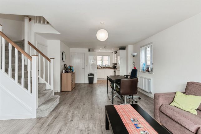 6, Ramfield Crescent, NORTHAMPTON photo 4