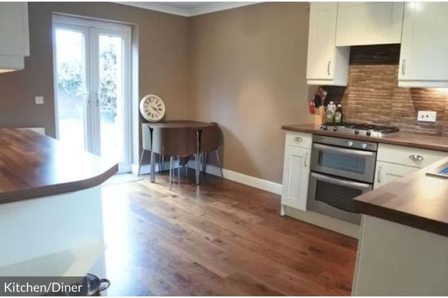 49, Hudson Way, Grantham photo 4