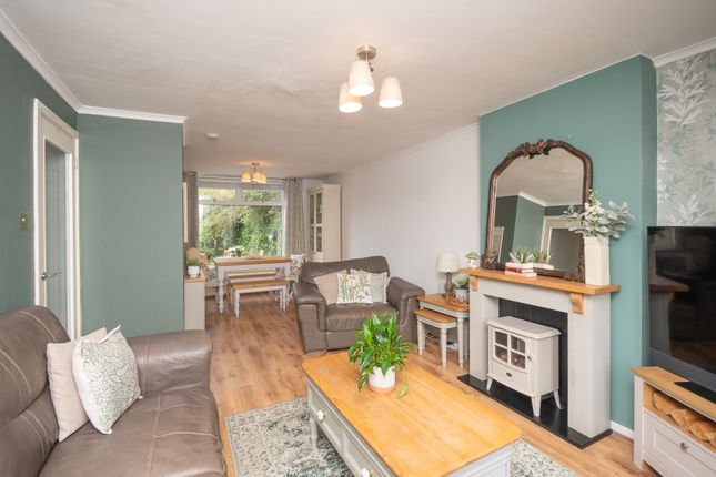 297, Cairngorm Gardens, Cumbernauld photo 3