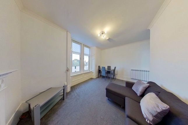 Flat to rent in Clepington Road, Coldside, Dundee