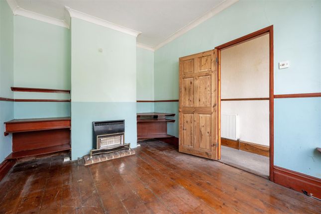 35, Velder Avenue, Southsea photo 3