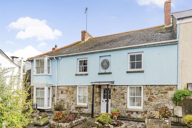 Thumbnail Cottage for sale in Townhouse, Garden &amp; Parking, Helston