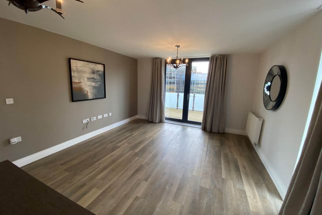 Studio Way, Horizon Place, Borehamwood photo 3