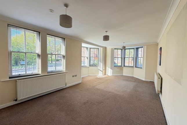 2 Jodrell Drive, Warrington photo 2