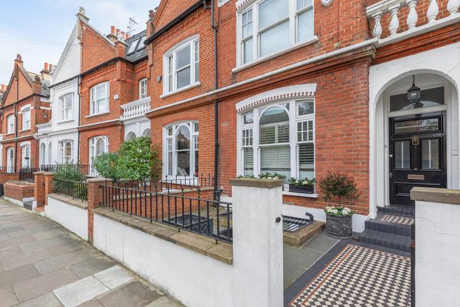 Terraced house for sale in Bovingdon Road, London