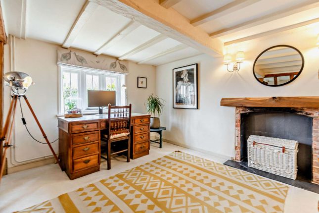 Ivy Cottage,, Watery Lane, Sevenoaks photo 4