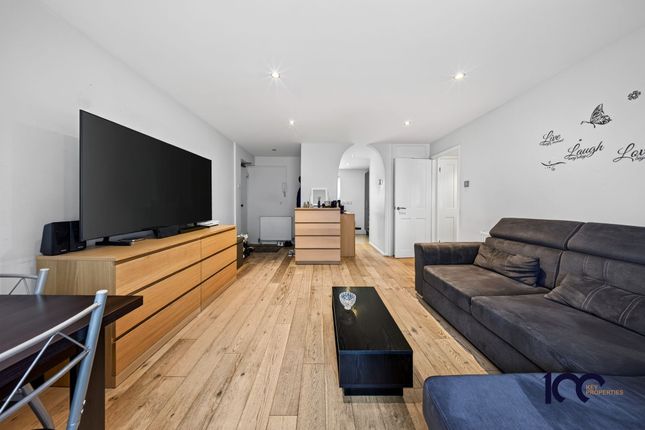 10 Palace View, London photo 5