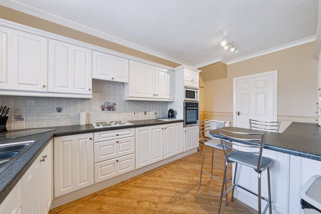 26, Course Lane, Wigan photo 5