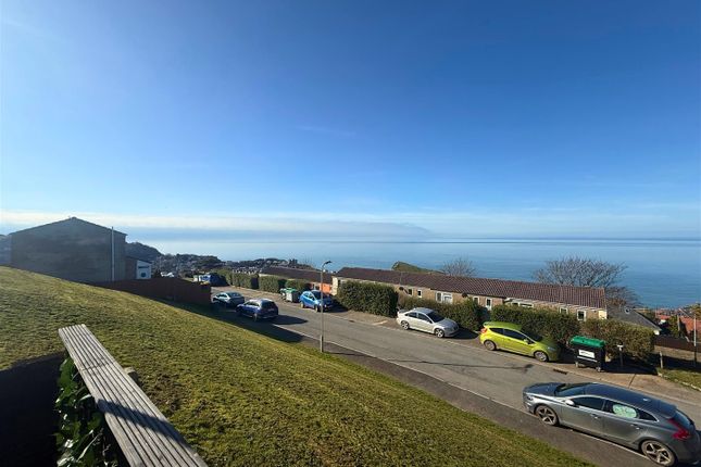 68, Queens Avenue, Ilfracombe photo 2