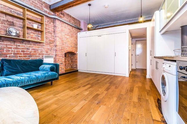 Studio to rent in George Street, Manchester