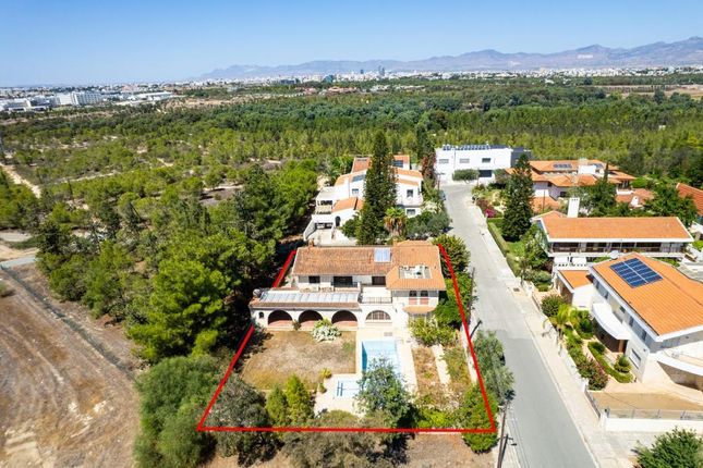 Villa for sale in Latsia, Nicosia, Cyprus