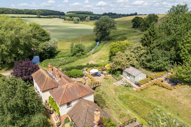 The Farmhouse, Latchford Farm, Nr Standon photo 2