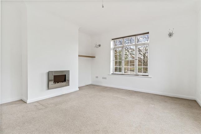 2, Sompting Avenue, Worthing photo 3
