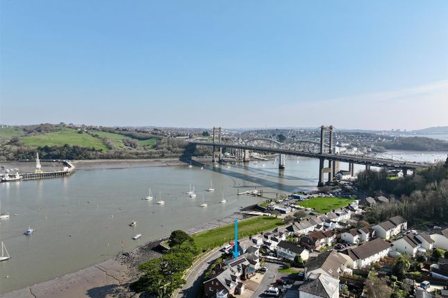 2 Riverbank Cottages,, Old Ferry Road, Saltash photo 2