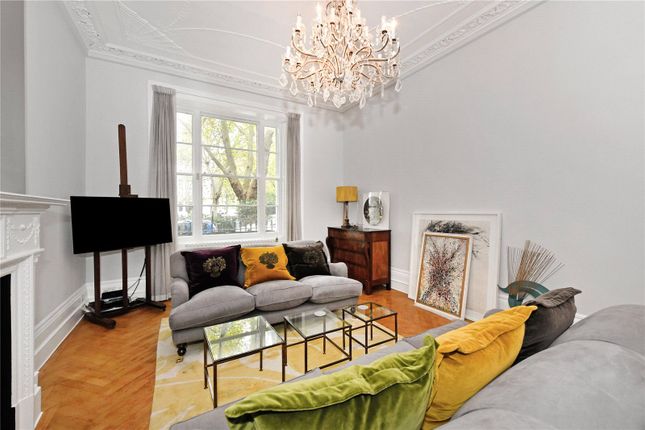 Thumbnail Flat for sale in Sussex Gardens, Hyde Park