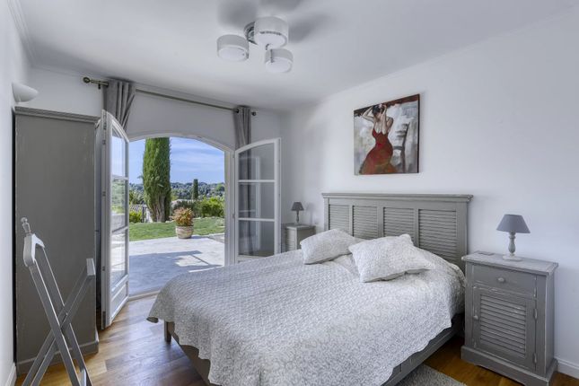 Villa for sale in Le Rouret, Mougins, Valbonne, Grasse Area, French Riviera